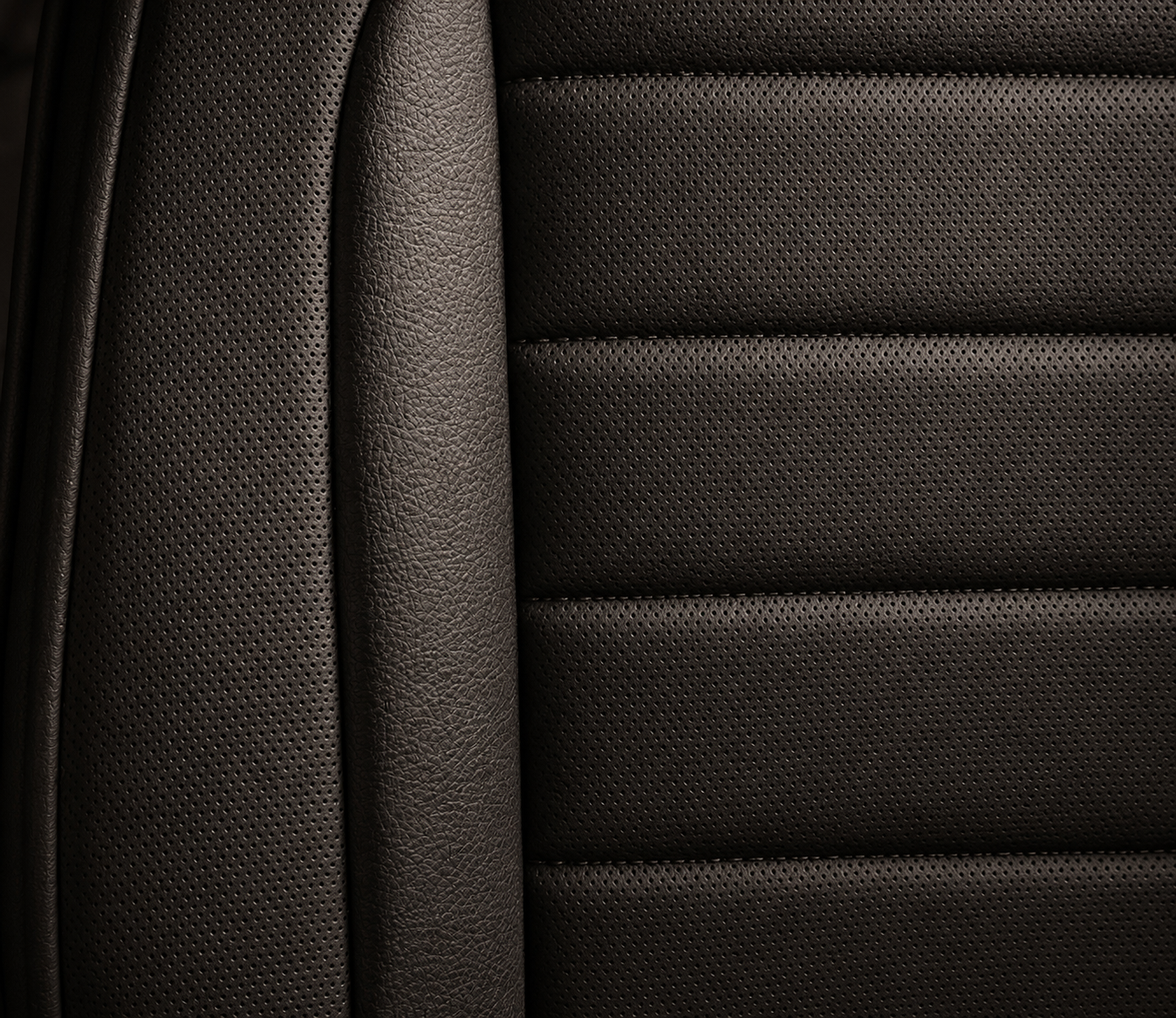 Sitzbezüge Fiat Talento 2016 - 2020 – Fezz Schwarz – Sitzbezüge aus Kunstleder – perfekte Passform (Sitz/Doppelsitzbank-mit geteilter Sitzfläche und geteilter Rückenlehne der Doppelsitzbank)